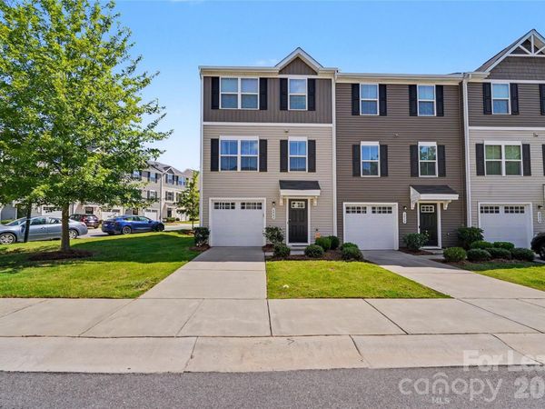 6042 Cutwater Circle , Charlotte, NC 28269
