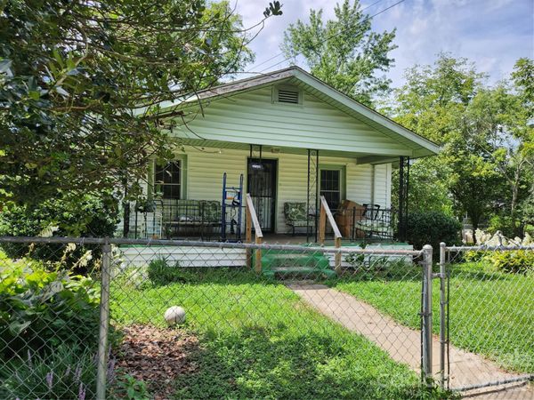 198 Fayetteville Street , Asheville, NC 28806