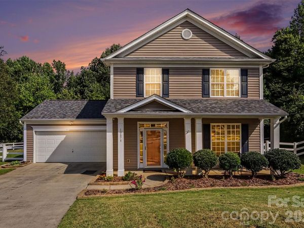 10878 Store House Court, Davidson, NC 28036