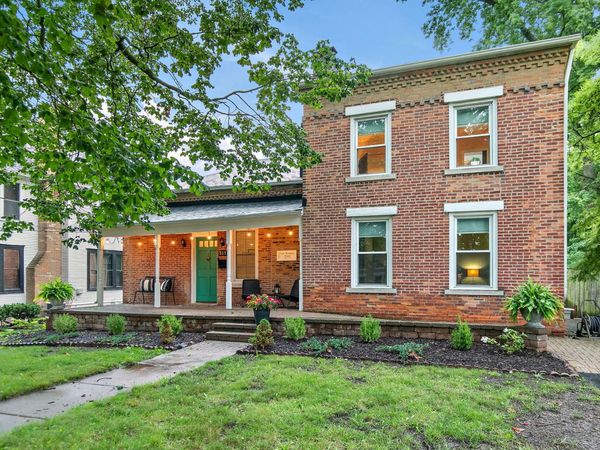 517 Dean Street , Woodstock, IL 60098