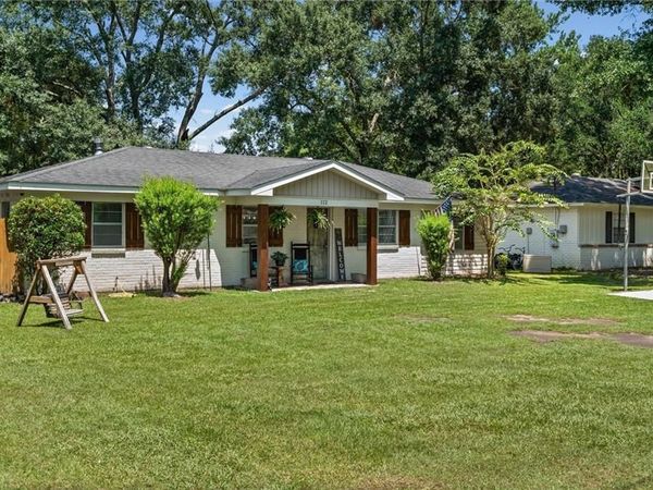 112 Fairlane Drive, Satsuma, AL 36572