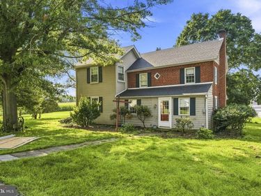 4776 BLUE HILL ROAD, GLENVILLE, PA 17329