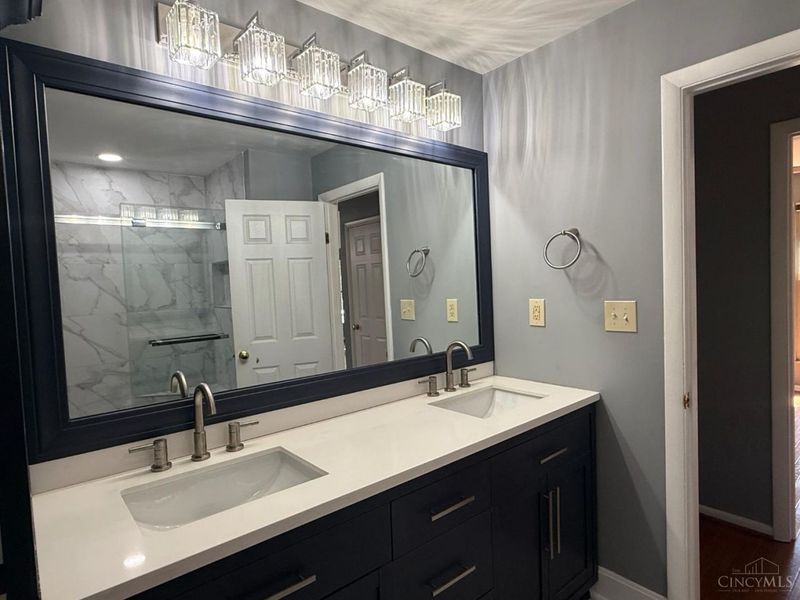 8354 Shadowpoint Court, Montgomery, OH 45242 Photo 18