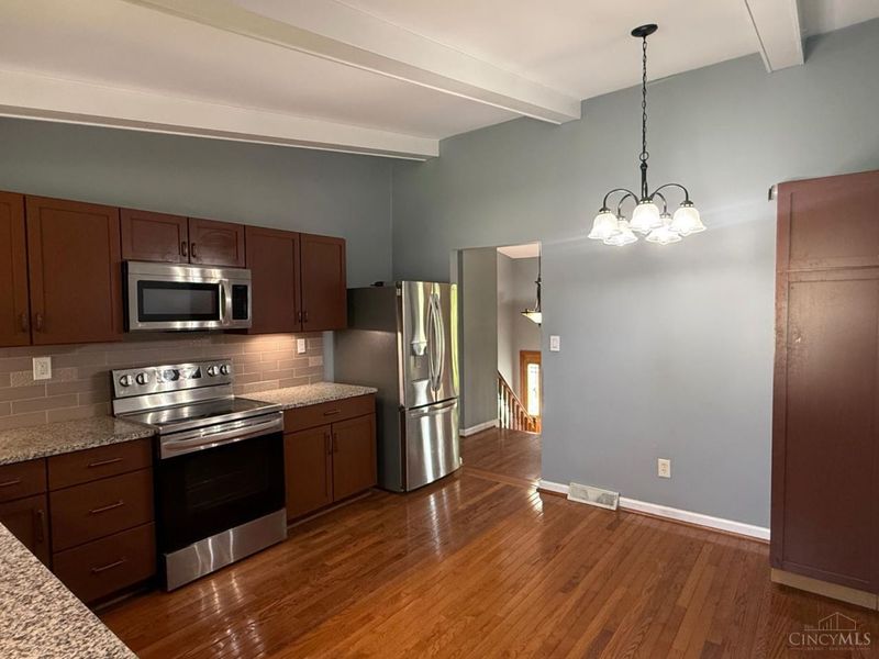 8354 Shadowpoint Court, Montgomery, OH 45242 Photo 8
