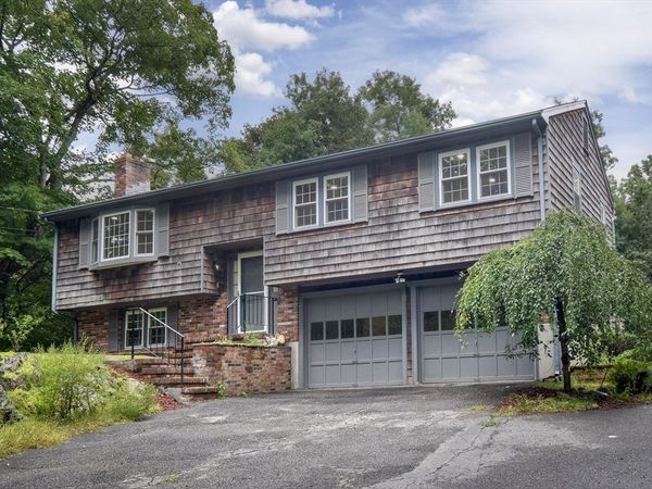 27 Woodland St, Natick, MA 01760