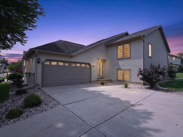1028 Kettle Court, Verona, WI 53593