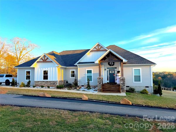 77 Horizon Way , Alexander, NC 28701