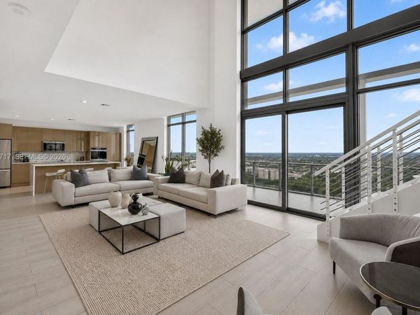2000 Metropica Way, Unit PH07, Sunrise, FL 33323