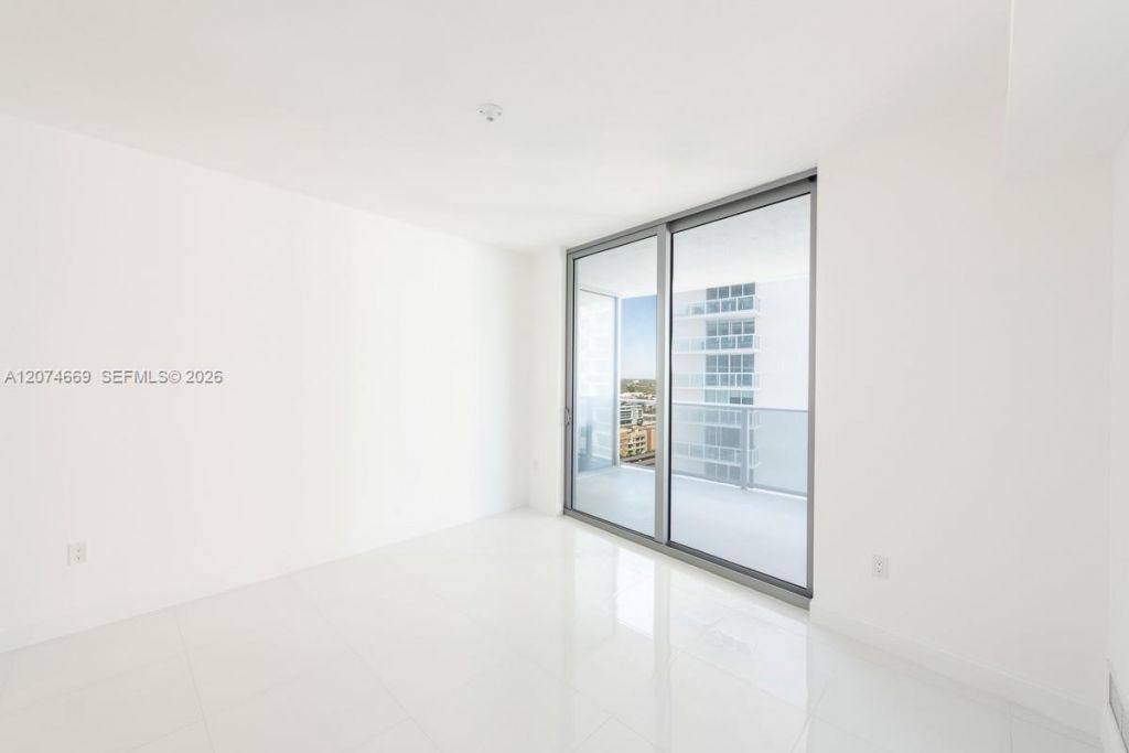 488 NE 18th St , Unit 1907, Miami, FL 33132 Photo