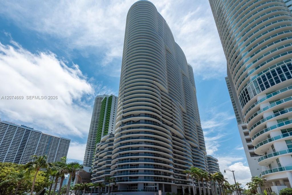 488 NE 18th St , Unit 1907, Miami, FL 33132 Photo