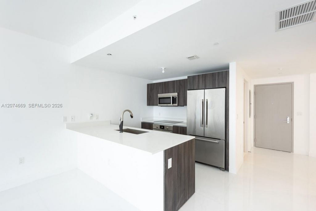 488 NE 18th St , Unit 1907, Miami, FL 33132 Photo
