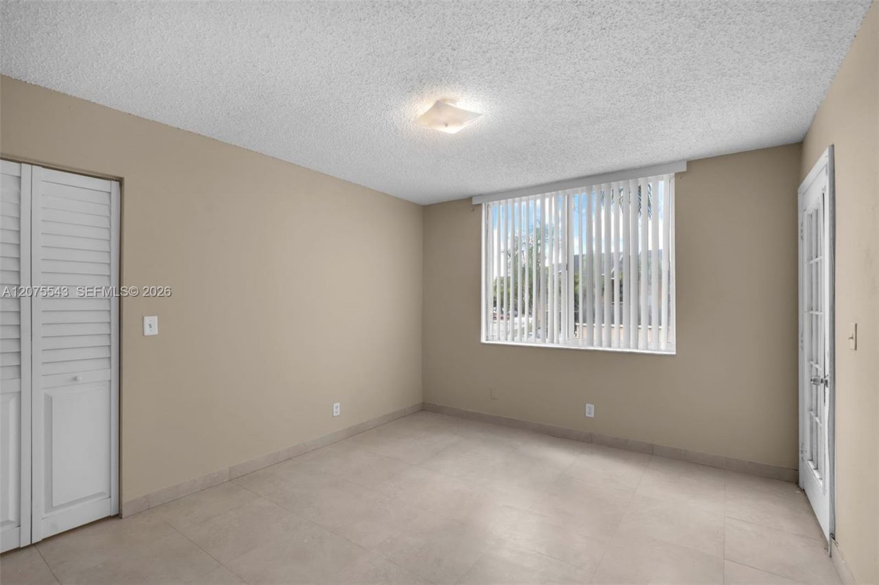 4015 W Mcnab Rd, Unit D210, Pompano Beach, FL 33069 Photo