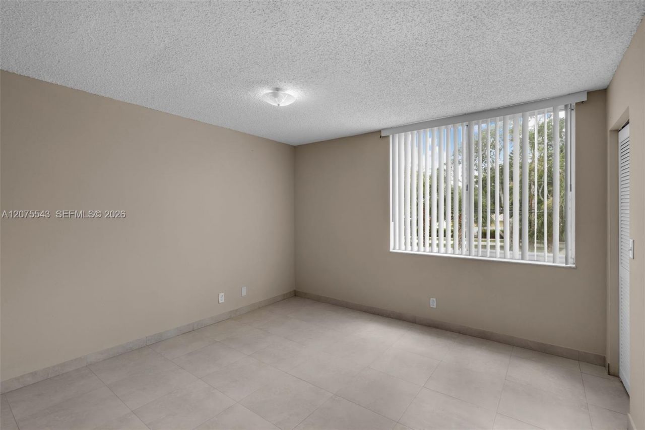 4015 W Mcnab Rd, Unit D210, Pompano Beach, FL 33069 Photo