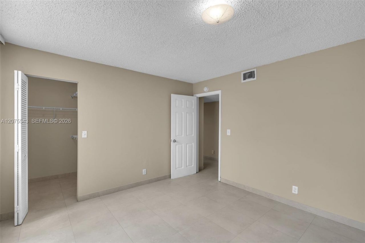 4015 W Mcnab Rd, Unit D210, Pompano Beach, FL 33069 Photo