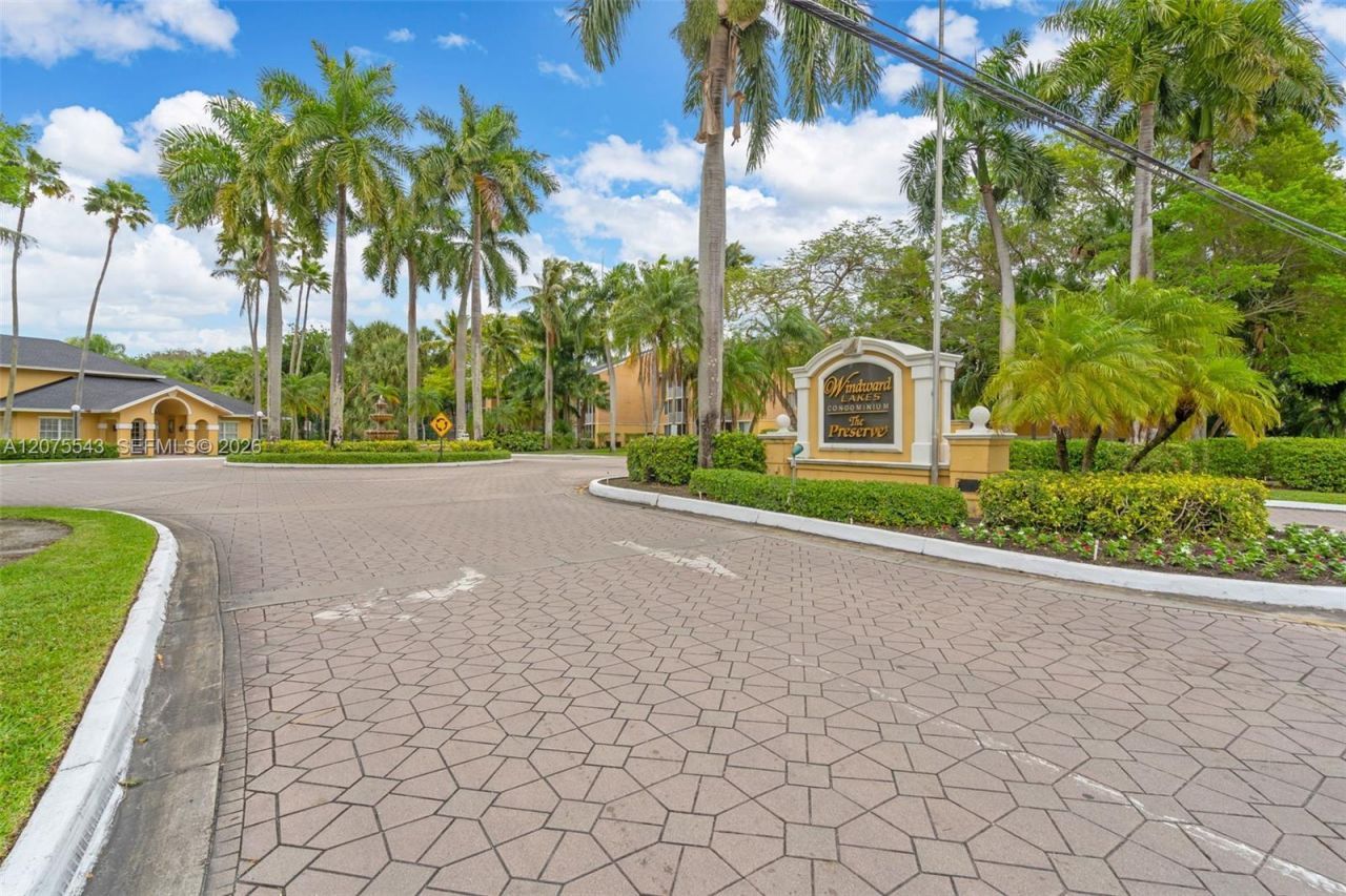 4015 W Mcnab Rd, Unit D210, Pompano Beach, FL 33069 Photo