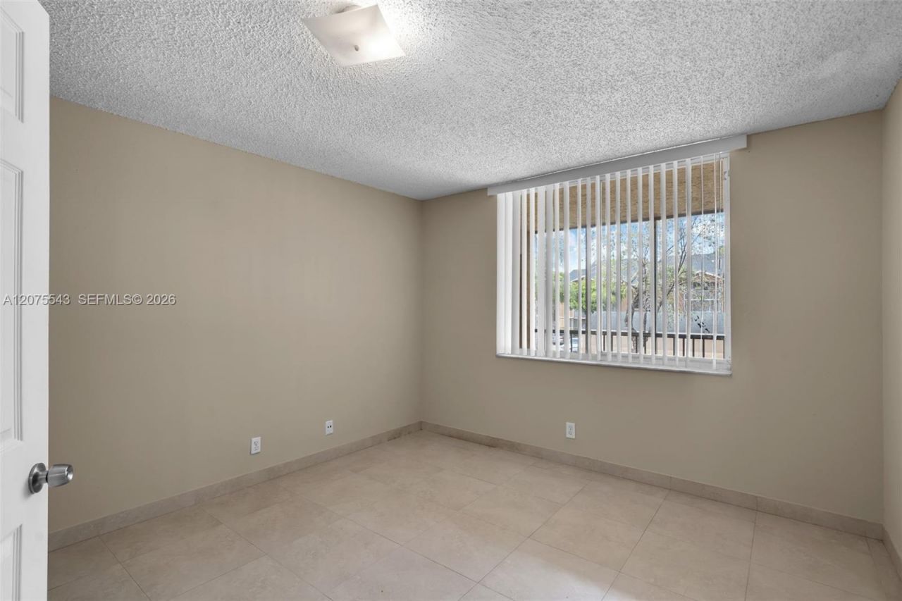 4015 W Mcnab Rd, Unit D210, Pompano Beach, FL 33069 Photo