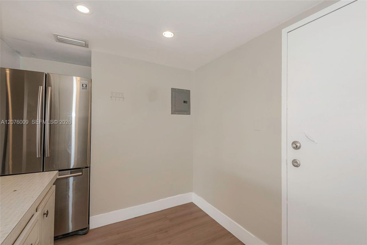 16800 NE 15th Ave, Unit 115, Miami, FL 33162 Photo