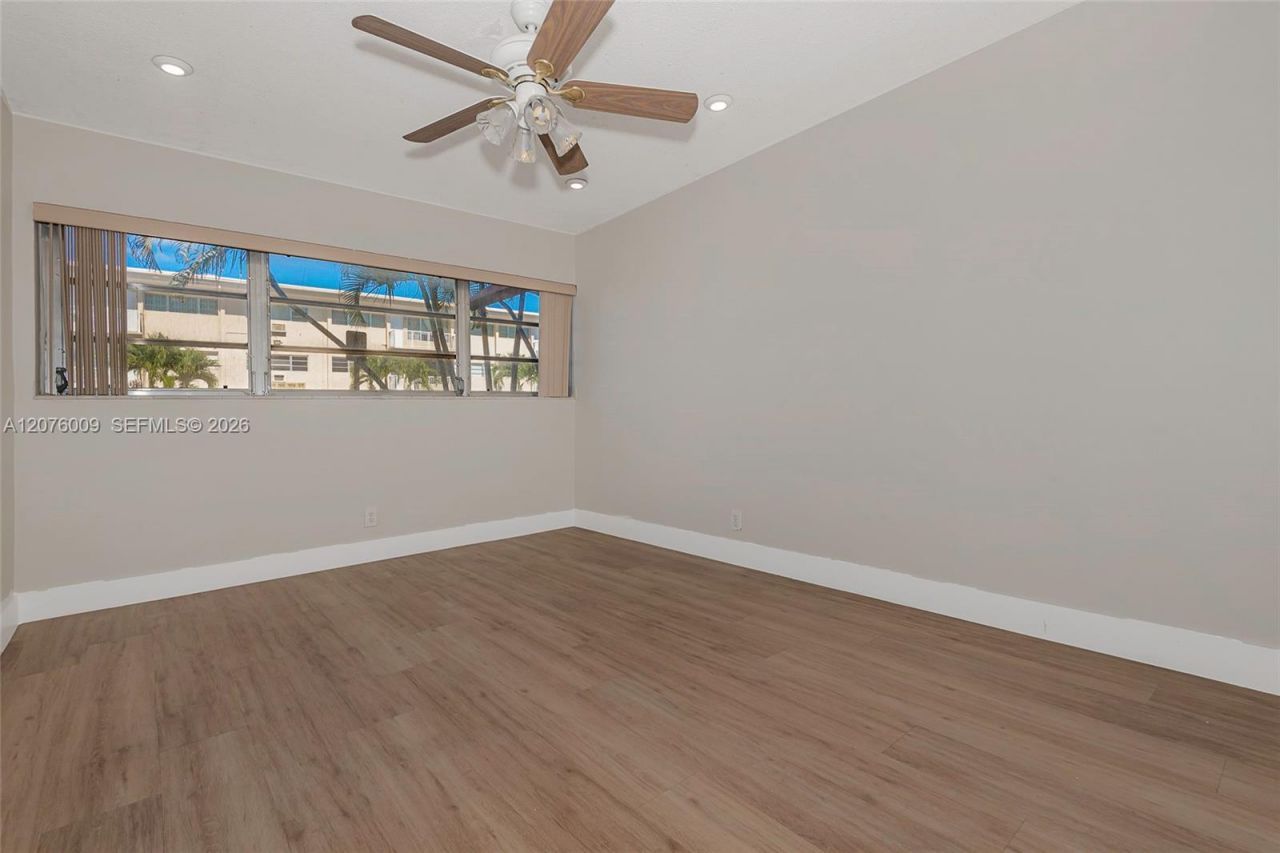16800 NE 15th Ave, Unit 115, Miami, FL 33162 Photo