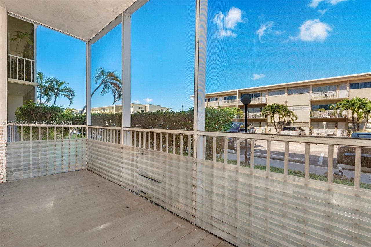 16800 NE 15th Ave, Unit 115, Miami, FL 33162 Photo