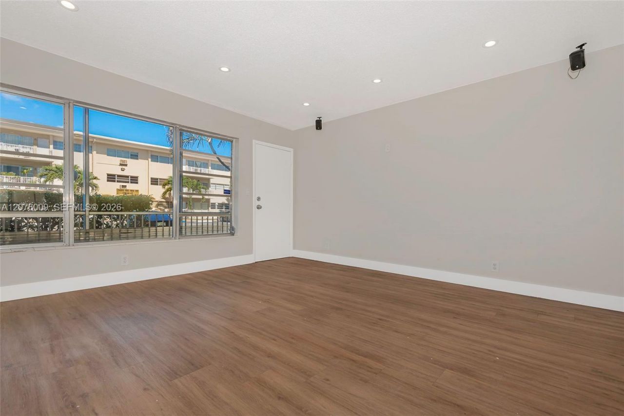 16800 NE 15th Ave, Unit 115, Miami, FL 33162 Photo