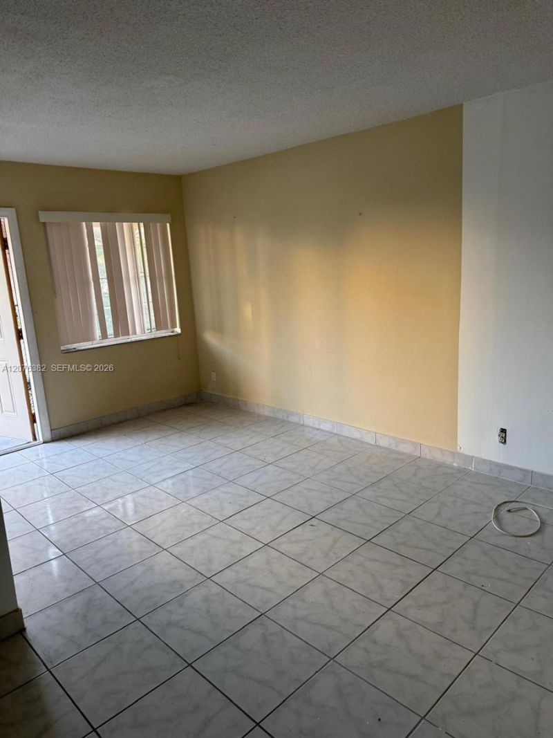 2145 Pierce St, Unit 116, Hollywood, FL 33020 Photo