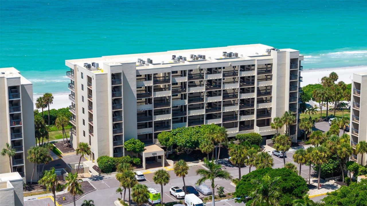 1055 Gulf Of Mexico Drive, Unit 105, Longboat Key, FL 34228 Photo