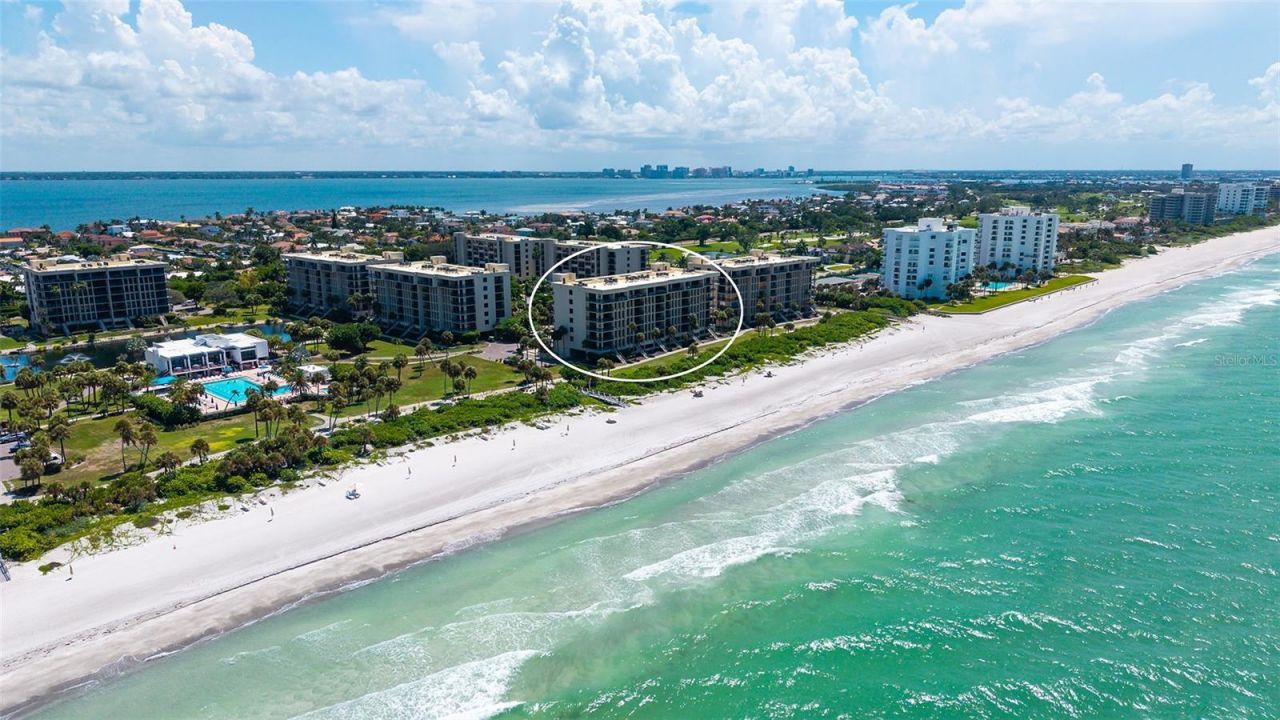 1055 Gulf Of Mexico Drive, Unit 105, Longboat Key, FL 34228 Photo
