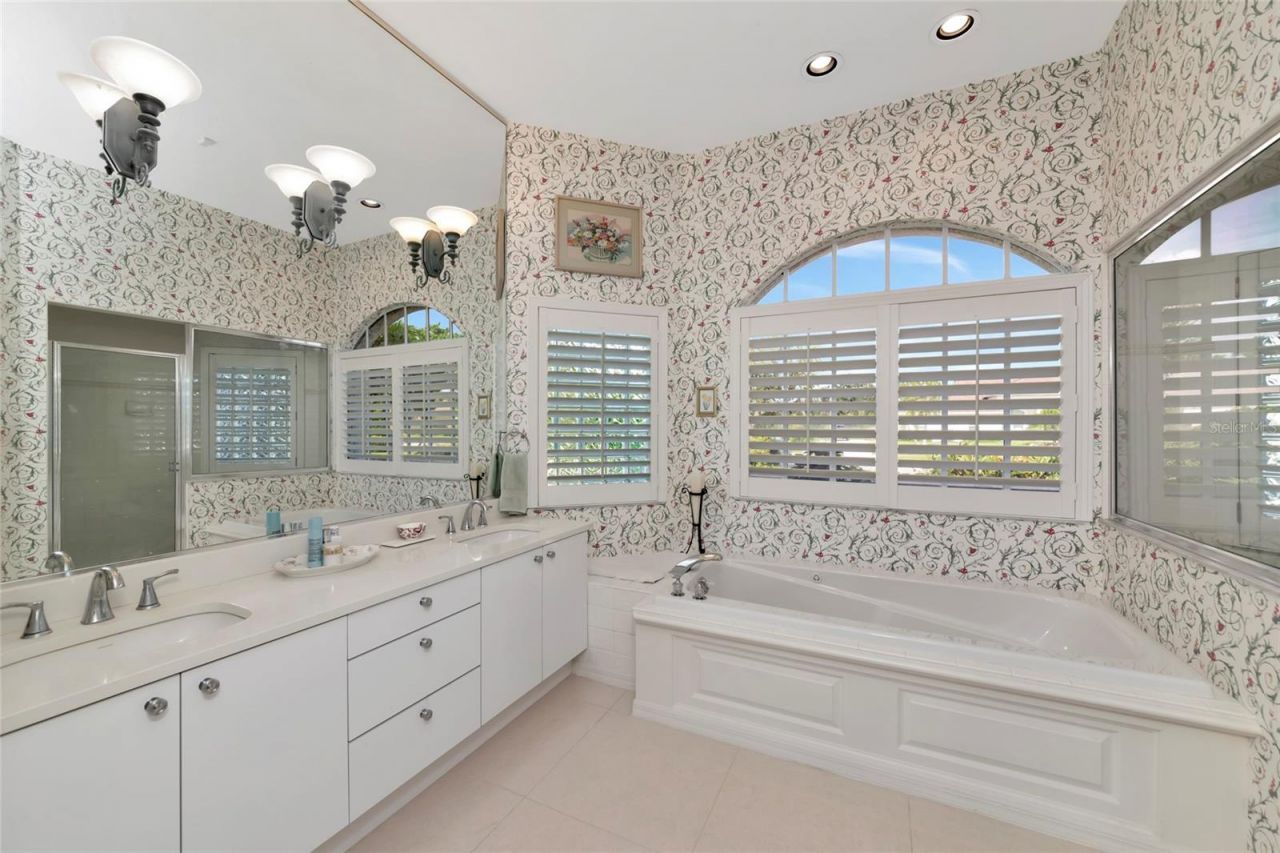 6213 Glen Abbey Lane , Bradenton, FL 34202 Photo