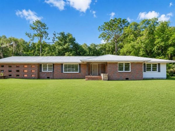 2107 GOLF DRIVE , PALATKA, FL 32177