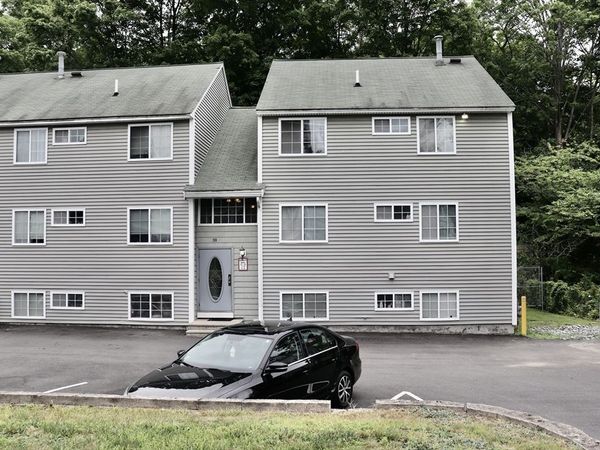 38 Walker St, Unit 12, Lowell, MA 01854