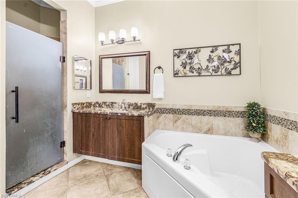 3007 Lake Butler Ct , Cape Coral, FL 33909 Photo