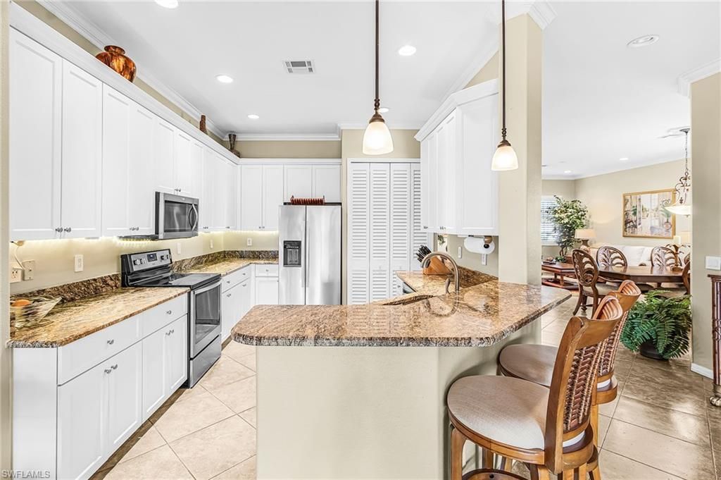 3007 Lake Butler Ct , Cape Coral, FL 33909 Photo