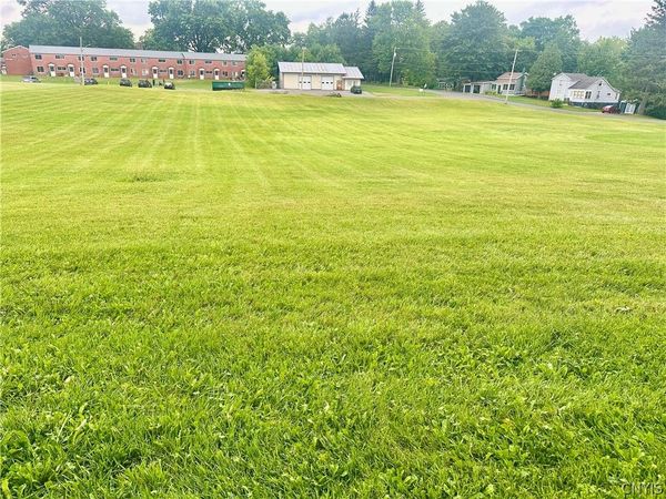 East Broadway , Fulton, NY 13069