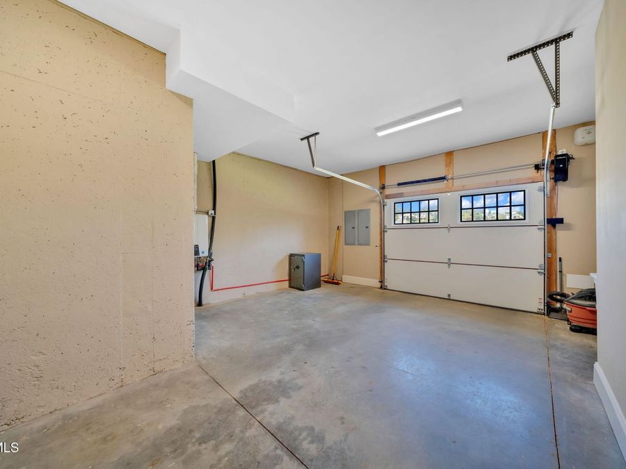 Property Image 76