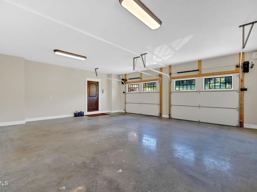 Property Image 79