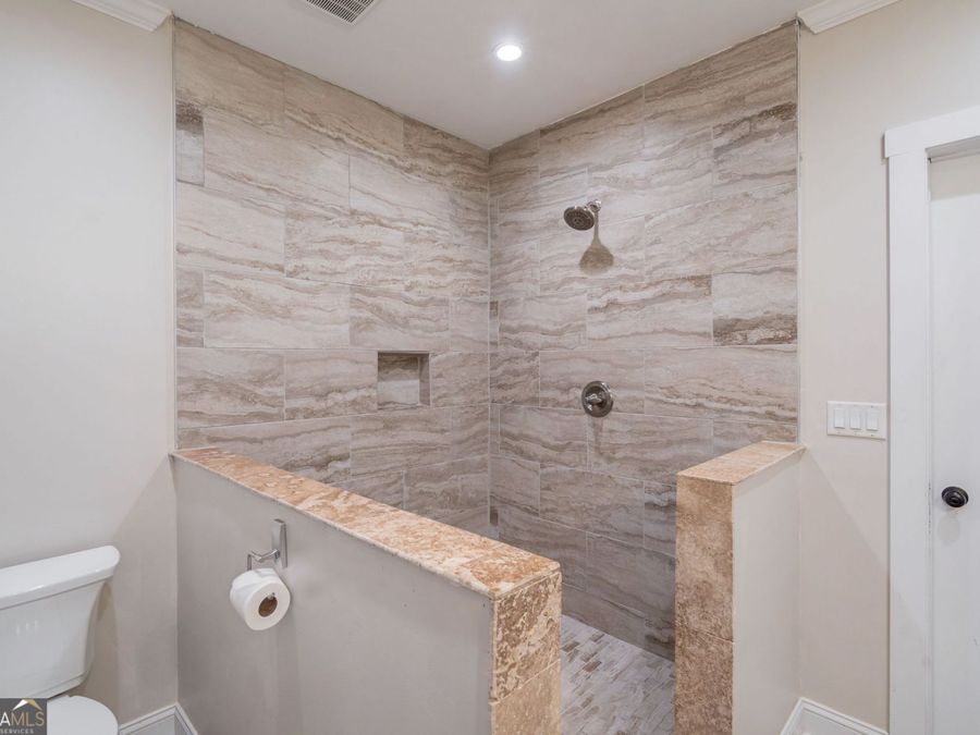 Property Image 80