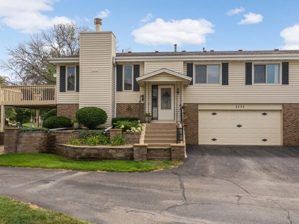 5205 Beachside Drive , Minnetonka, MN 55343