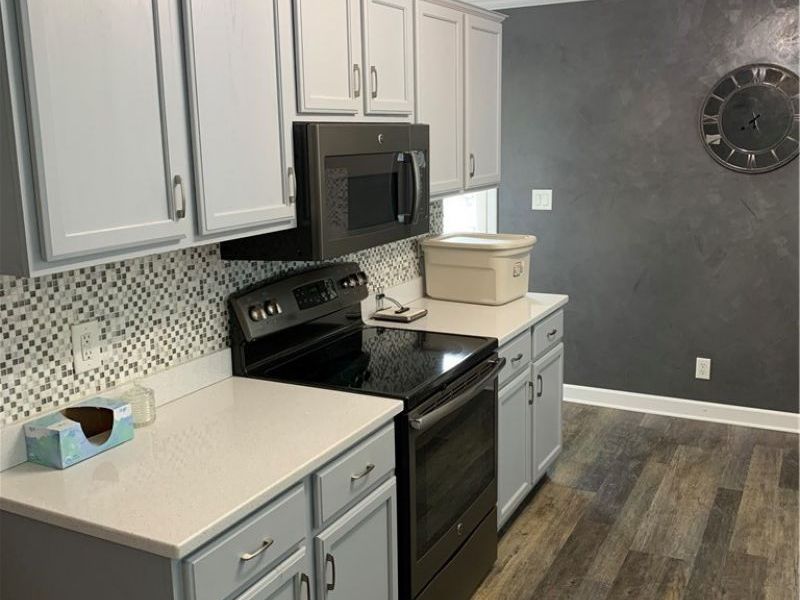 824 Hardesty Avenue NW, New Philadelphia, OH 44663 Photo 5