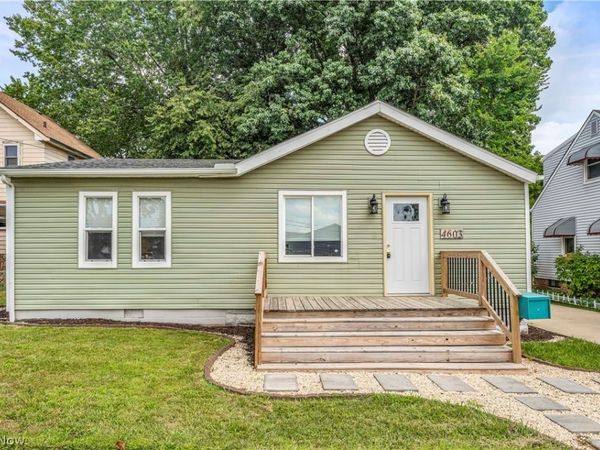 4603 W 58th Street , Cleveland, OH 44144