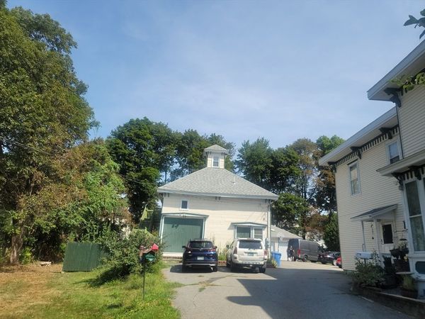 144 E. Haverhill St., Unit 1st Floor, Lawrence, MA 01841