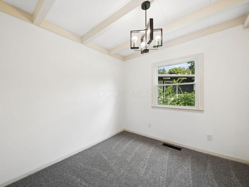2458 Edgevale Road , Columbus, OH 43221 Photo 25