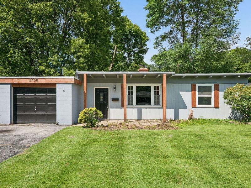 2458 Edgevale Road , Columbus, OH 43221 Photo 3