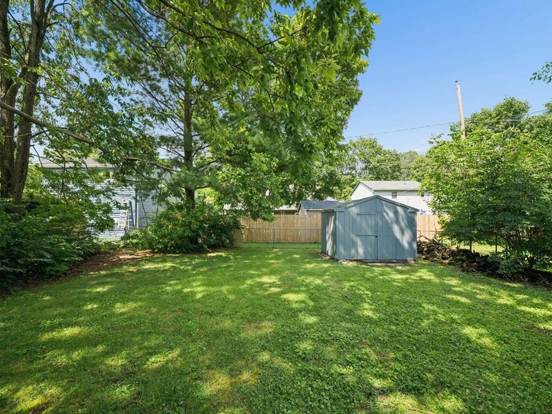 2458 Edgevale Road , Columbus, OH 43221 Photo 36