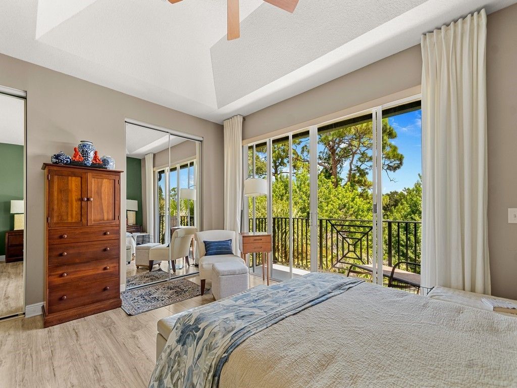 1640 42nd Square, Unit 103, Vero Beach, FL 32960 Photo