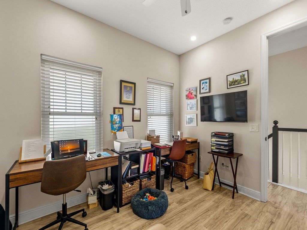1640 42nd Square, Unit 103, Vero Beach, FL 32960 Photo