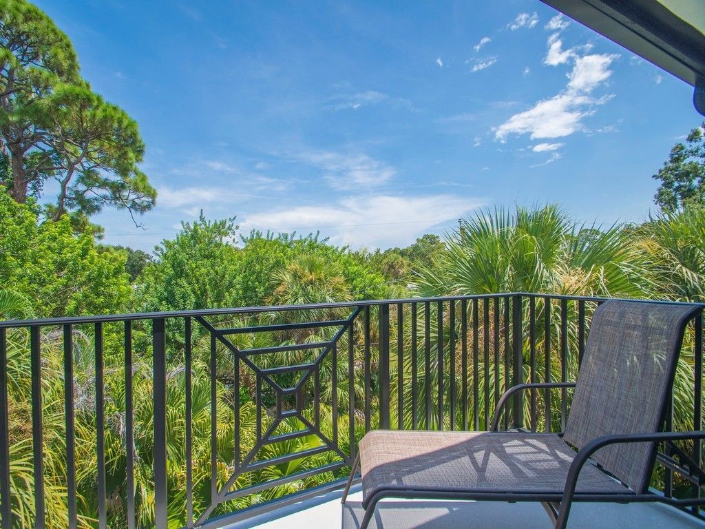 1640 42nd Square, Unit 103, Vero Beach, FL 32960 Photo