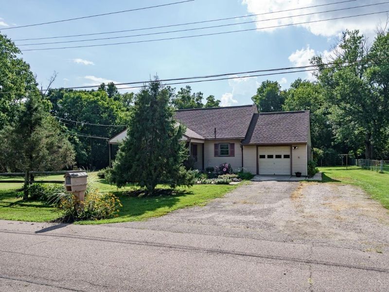 10581 Chipstone Drive, Crosby Township, OH 45030 Photo 3