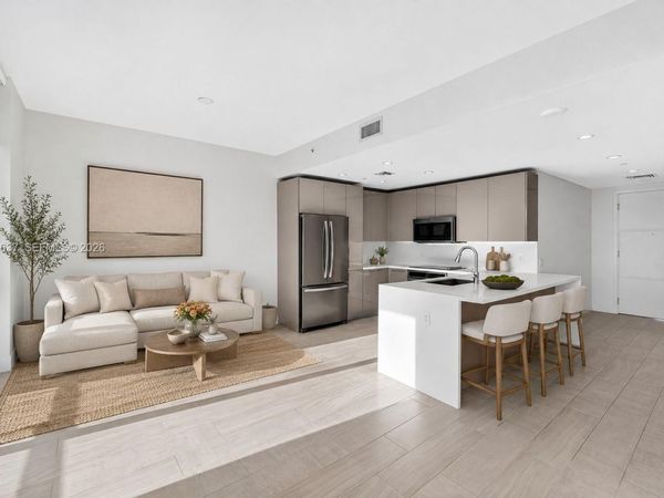 2000 Metropica Way, Unit 417, Sunrise, FL 33323