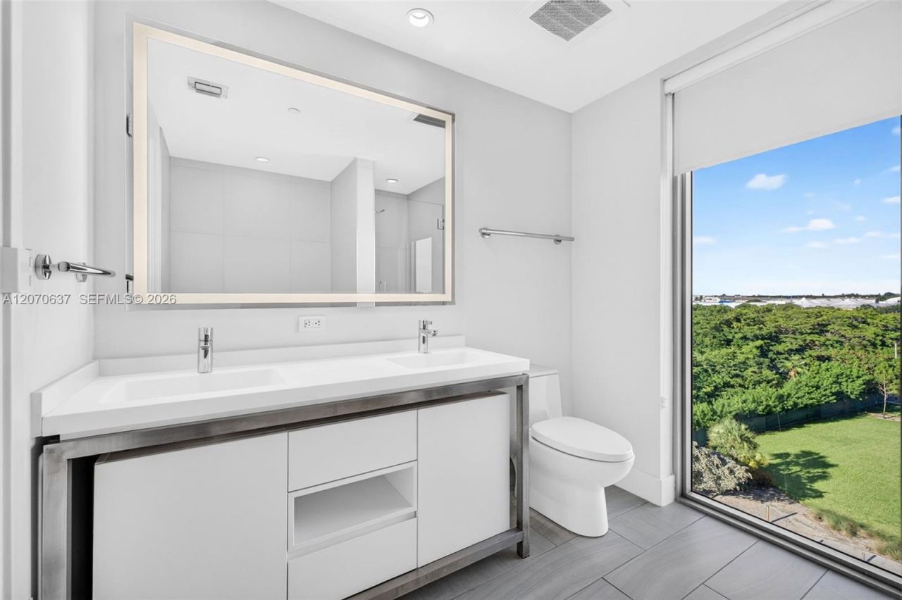 2000 Metropica Way, Unit 417, Sunrise, FL 33323 Photo