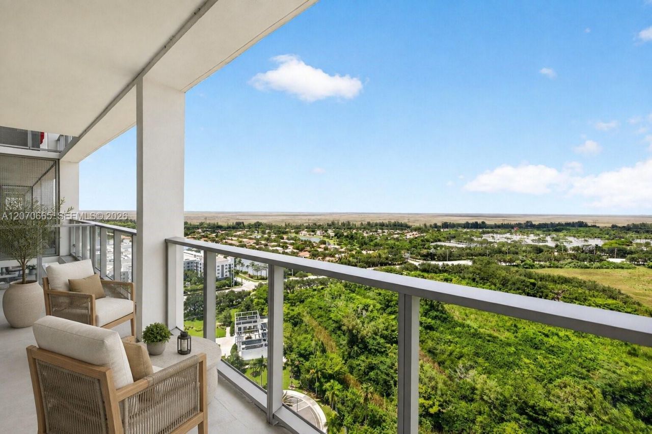2000 Metropica Way, Unit 2111, Sunrise, FL 33323 Photo